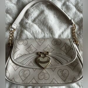 Juicy Couture Beige and Gold Shoulder Bag